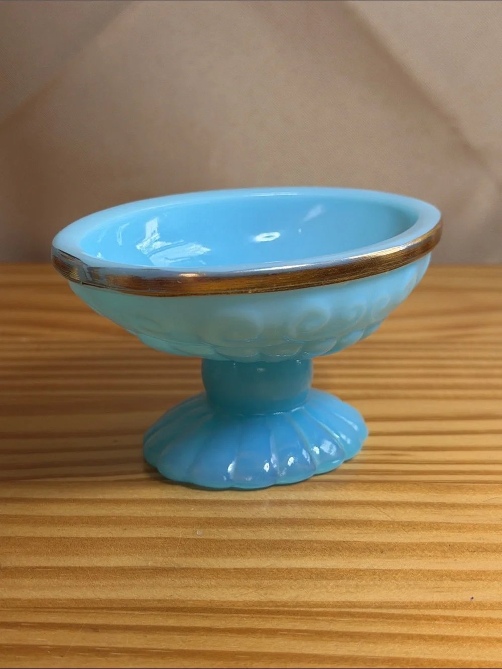 Vintage 70s Avon Bristol Blue Pedestal Soap Dish - Opaline Milk Glass Gold